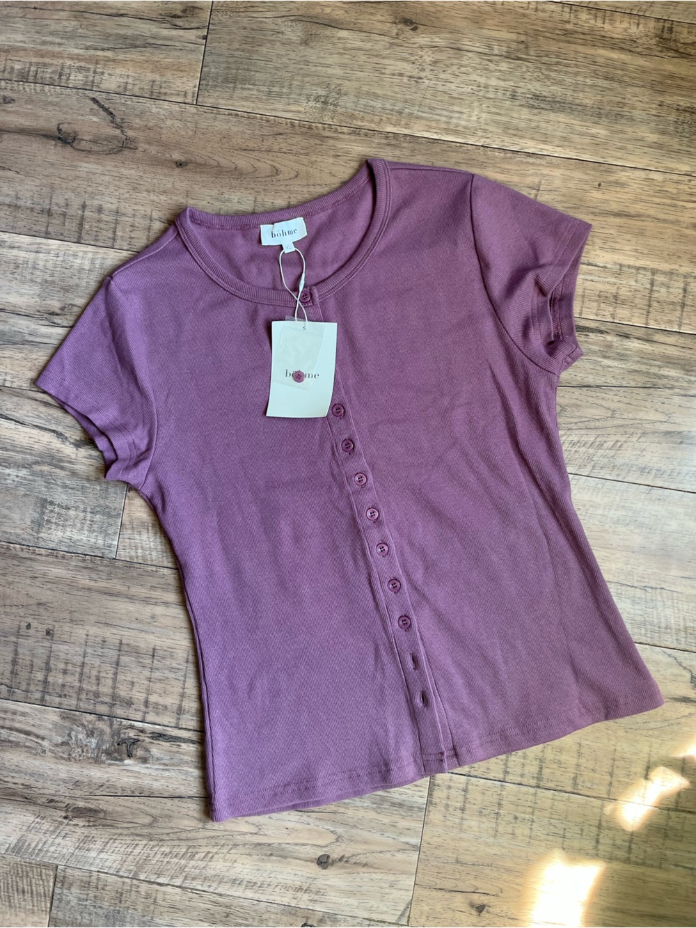 NWT Bohme Mauve Button Front Tshirt